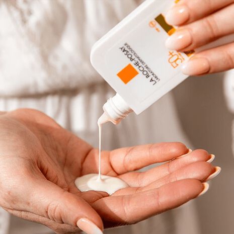 Anthelios Tinted Fluid Facial Sunscreen La Roche Posay Australia