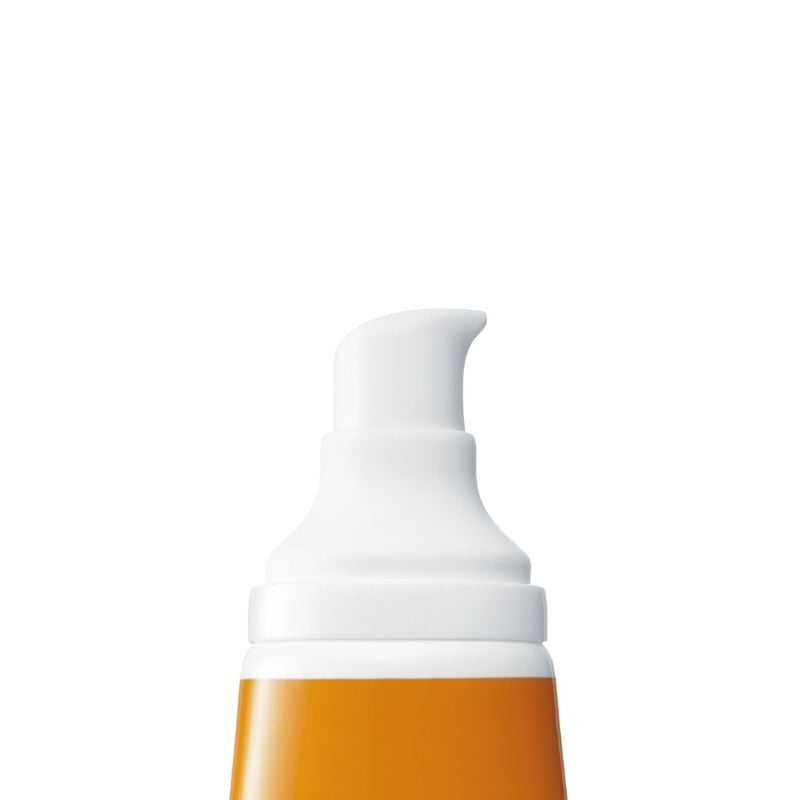 The pump dispenser of La Roche-Posay matte face sunscreen makes for easy daily sunscreen application