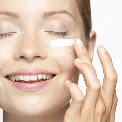 mix sunscreen with moisturiser