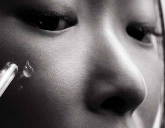 HOW TO CARE FOR ALLERGY-PRONE SKIN