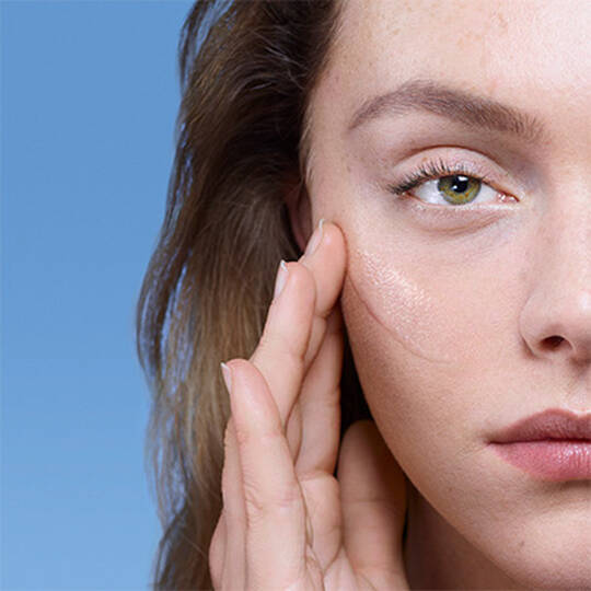how to use vitamin c serum