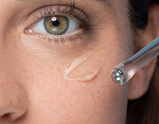 hyaluronic-acid-sensitive-skins-anti-ageing-hero