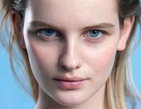 HOW TO CARE FOR ALLERGY-PRONE SKIN