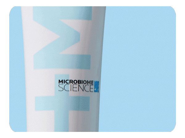 Woman with Effaclar Duo+M Anti Blemish Moisturiser on skin